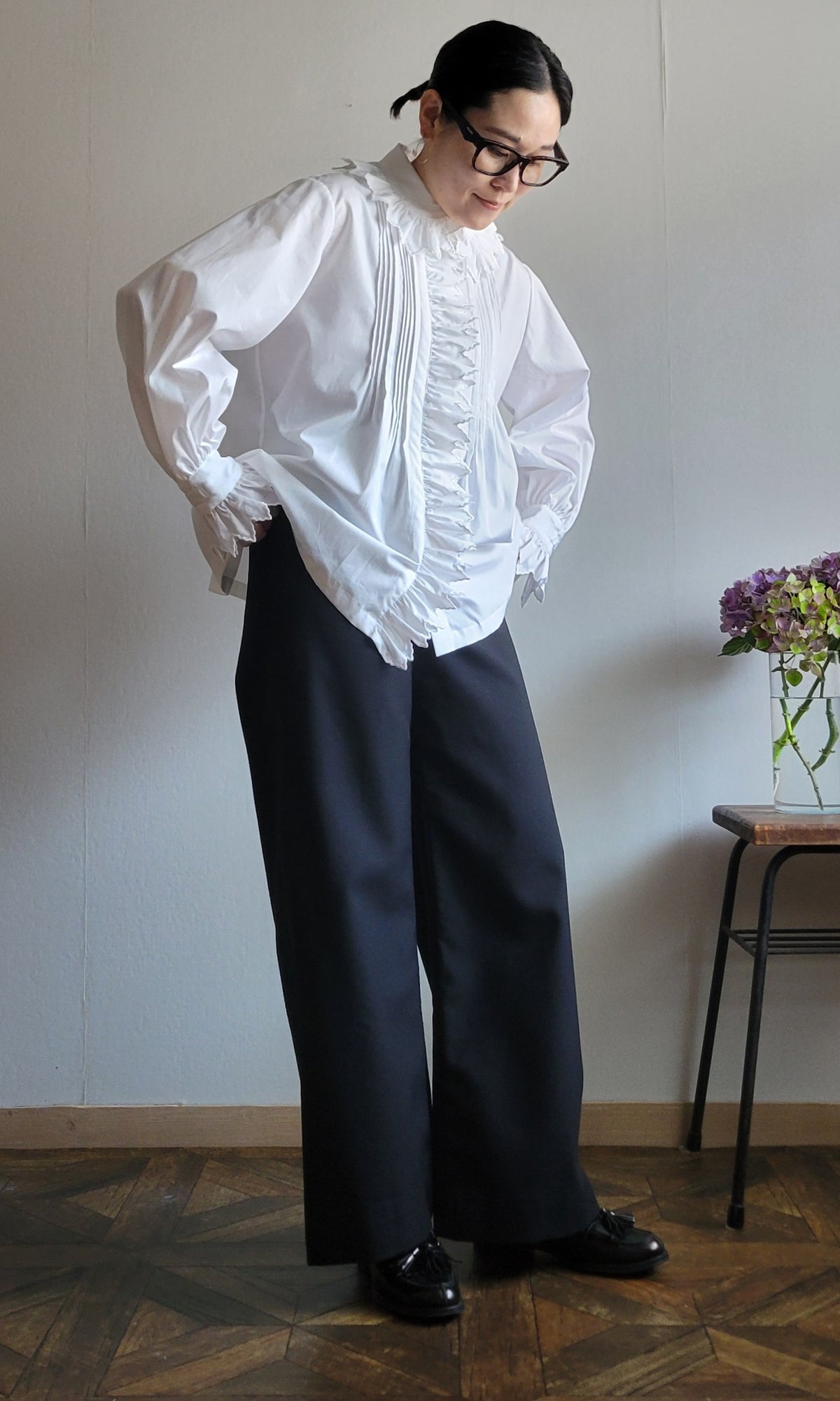 【受注販売：9月中旬～下旬納品】Valley Scallop Frill Blouse | ヴァレースカラップ フリルブラウス
